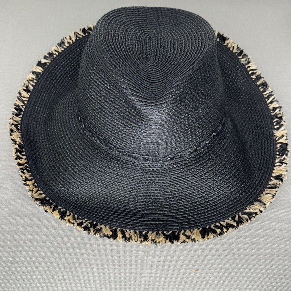 Eric Javits Mykonos Contrast Fringe Fedora Hat - Picture 1 of 8